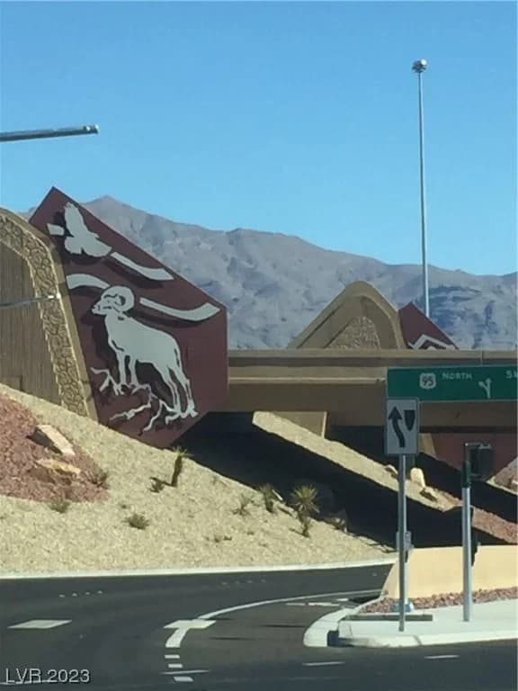 Kyle Canyon Road photo 5