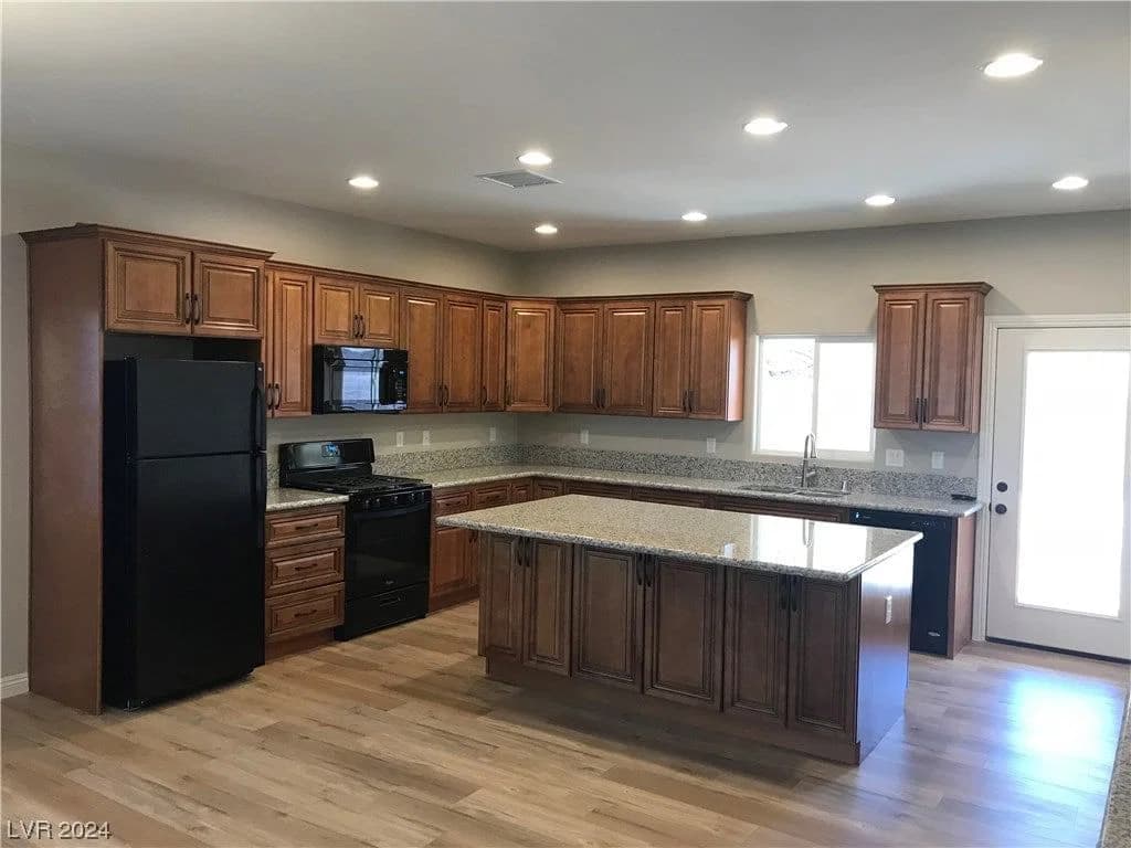 3644 Quail Creek Drive photo 4