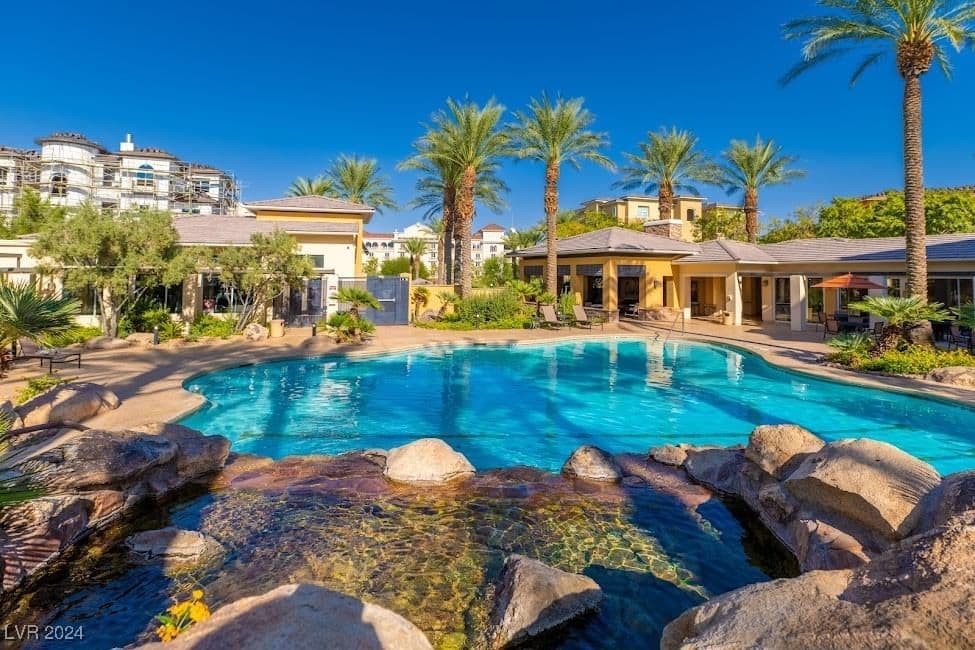 9219 Tesoras Drive