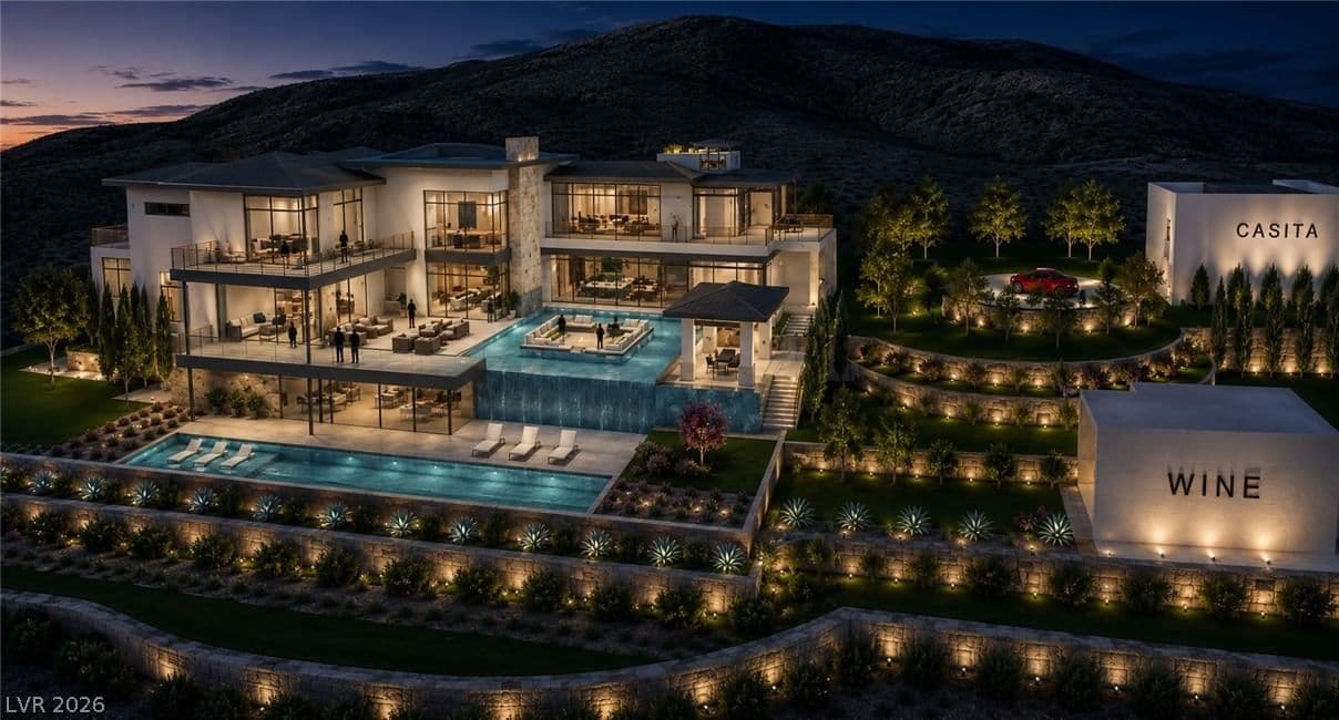 2 Shadow Canyon Court photo 5