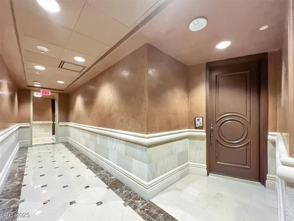 9101 Alta Drive photo 4