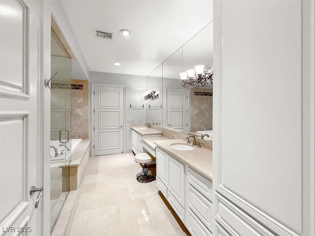 9101 Alta Drive photo 5
