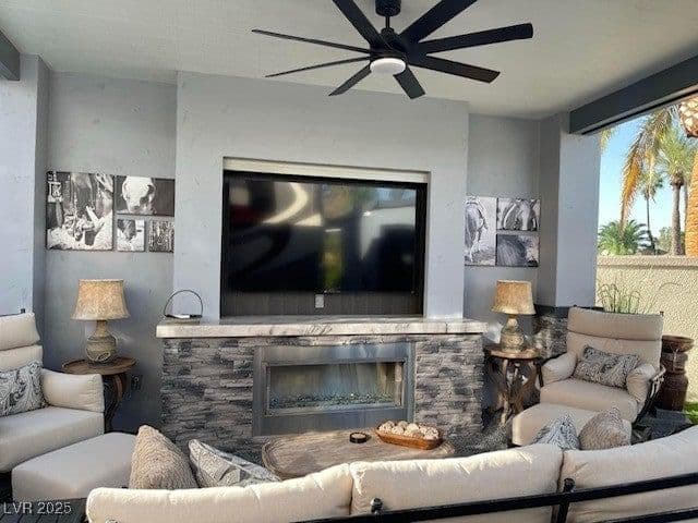 8175 Arville Street photo 2