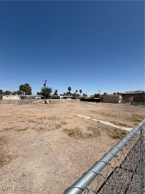 2851 Cedar Street photo 3