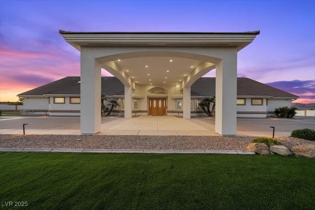 640 Quail Covey Road photo 2