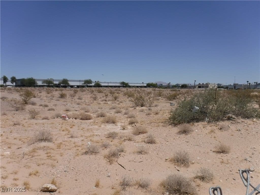 Polaris Avenue photo 5