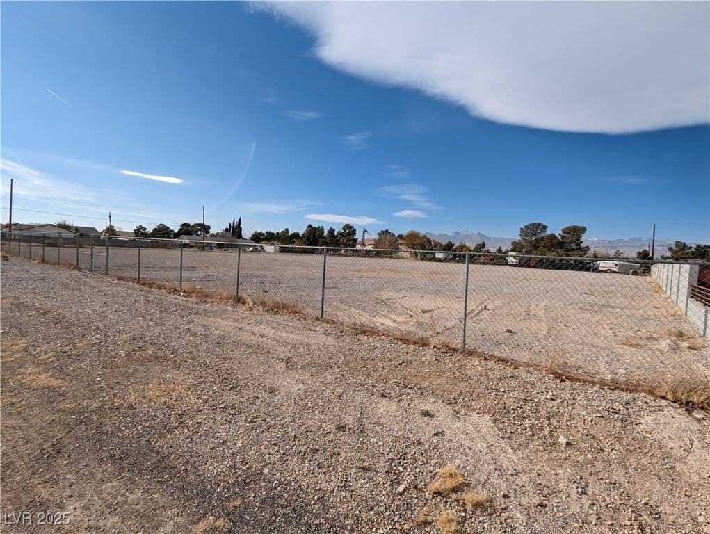 6400 El Campo Grande Avenue photo 4