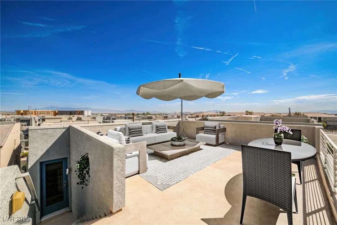 8052 Haywood Estate Avenue photo 4