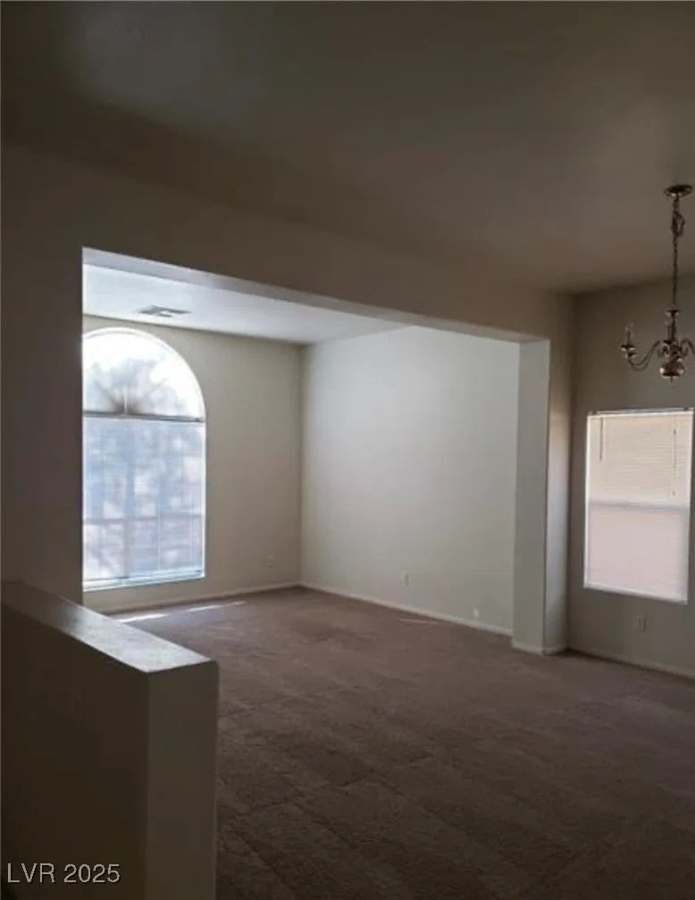 6132 Peggotty Avenue photo 2