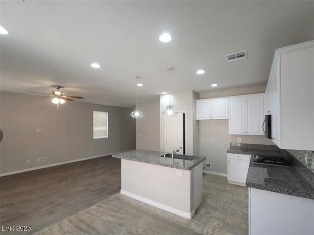 5738 Bear Springs Street photo 5