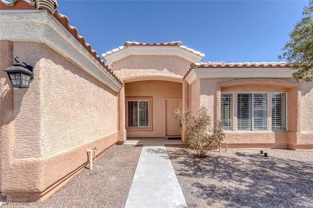 5808 Spinnaker Reach Avenue photo 4