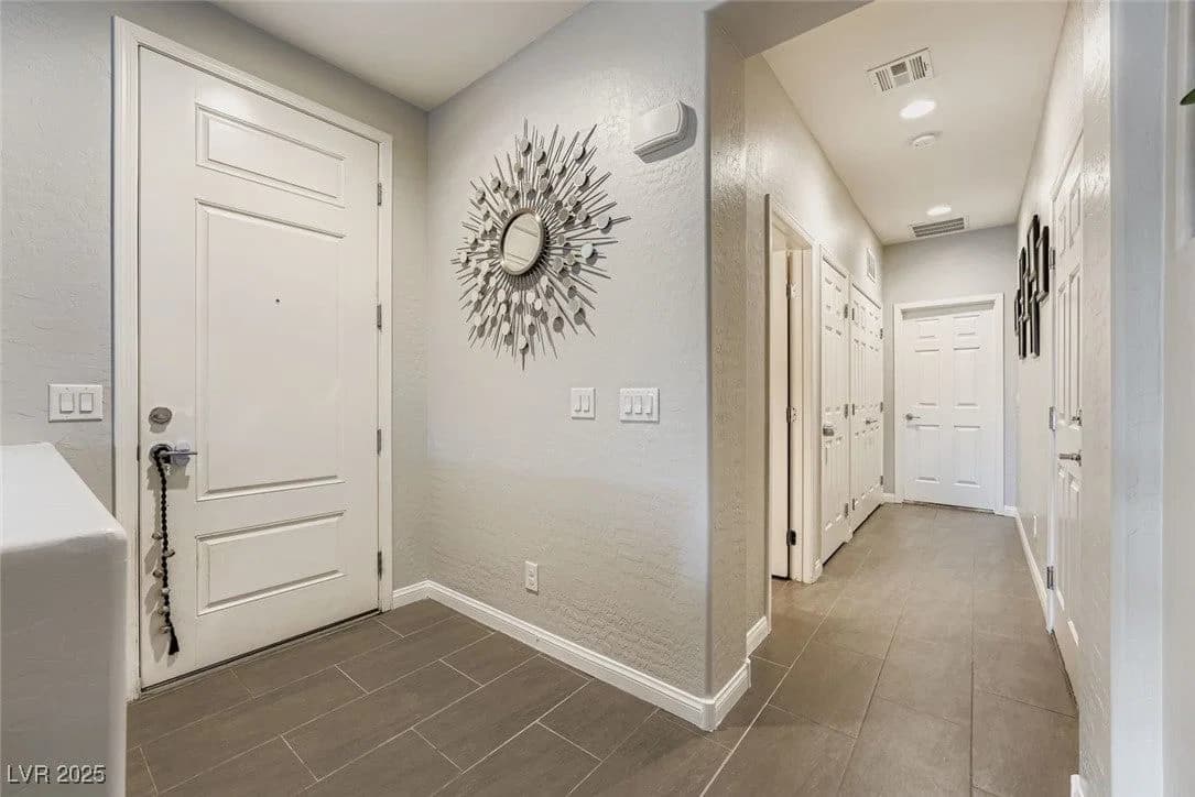 5568 Trilling Bird Drive photo 4