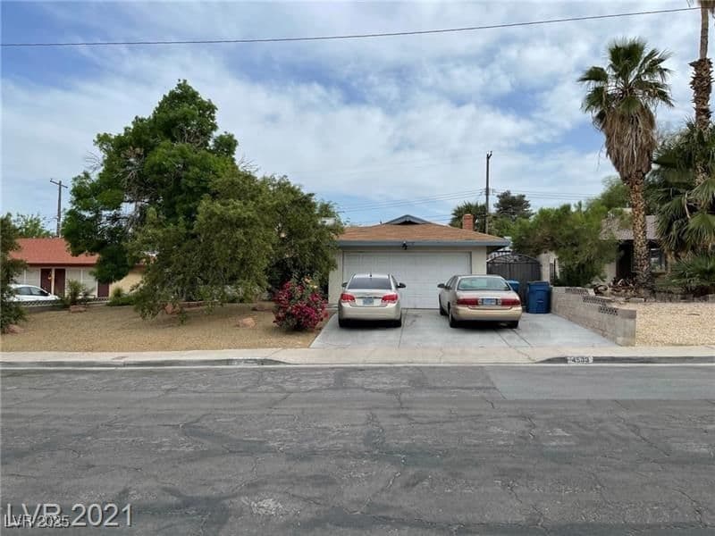 4533 CHARLES RONALD Avenue