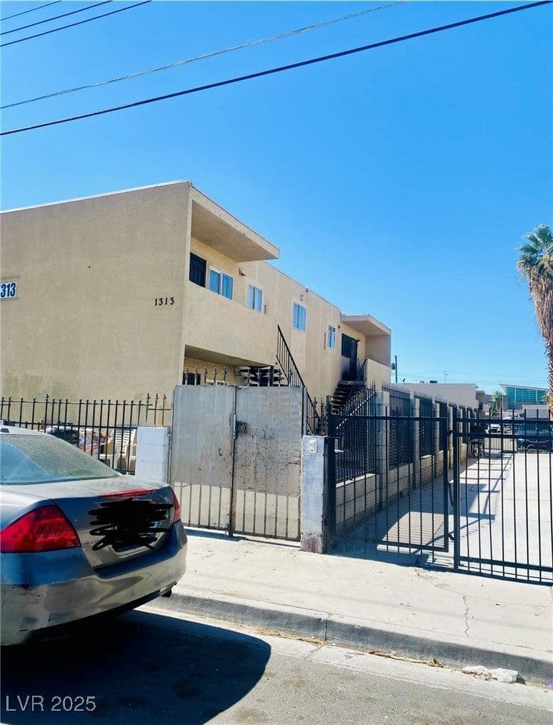 1313 23rd Street