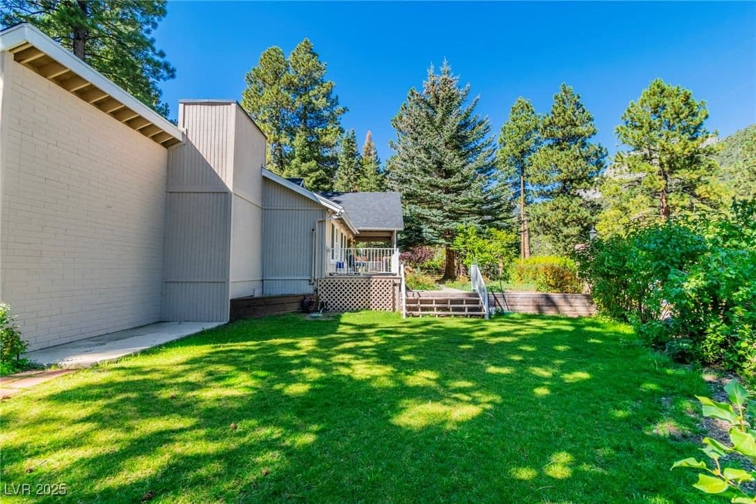 4063 Zugspitz Way photo 5