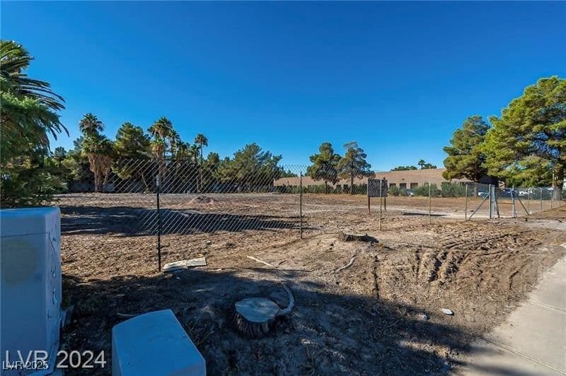 3515 Sunset Road photo 2
