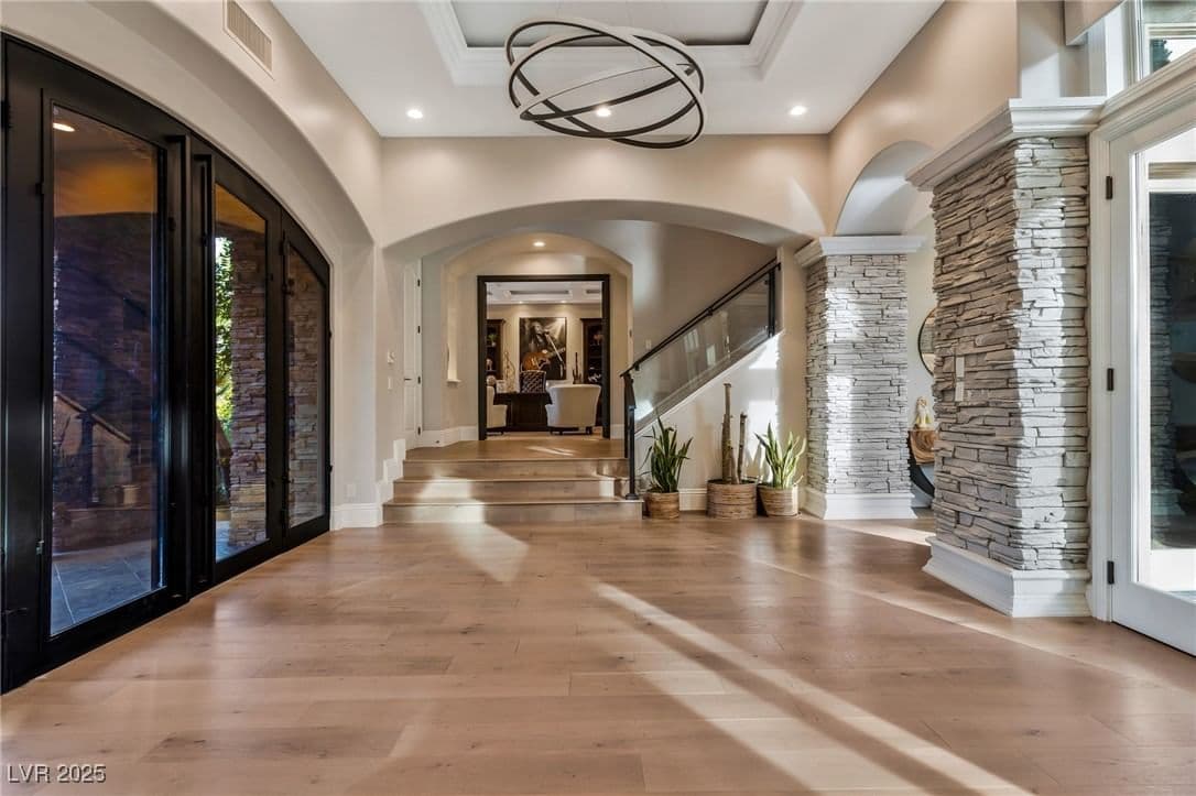5 Wood Creek Court photo 5