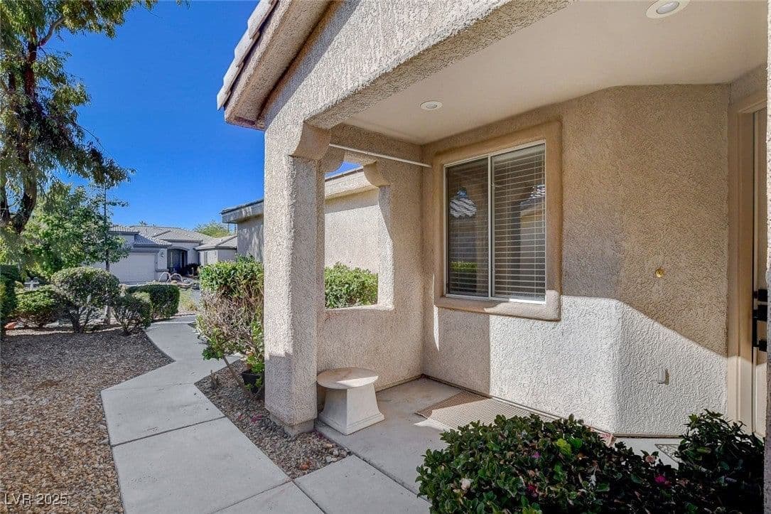 4534 Regalo Bello Street photo 3