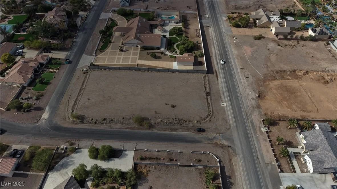 650 Quail Covey Road photo 5