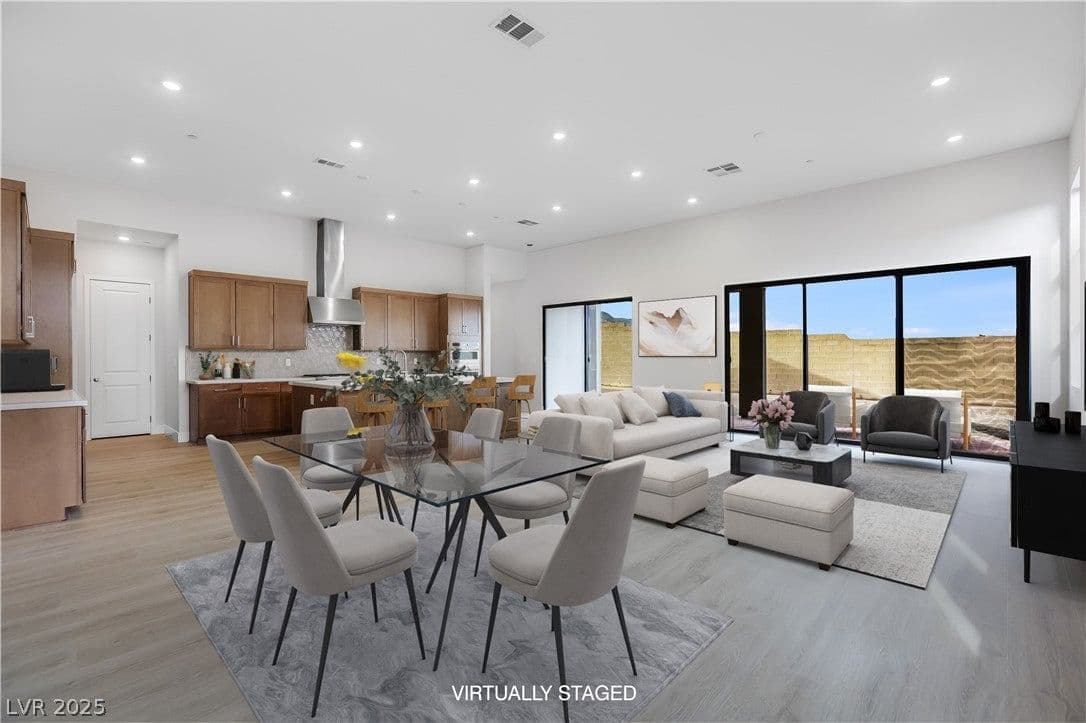 12218 Elderwood Street photo 3