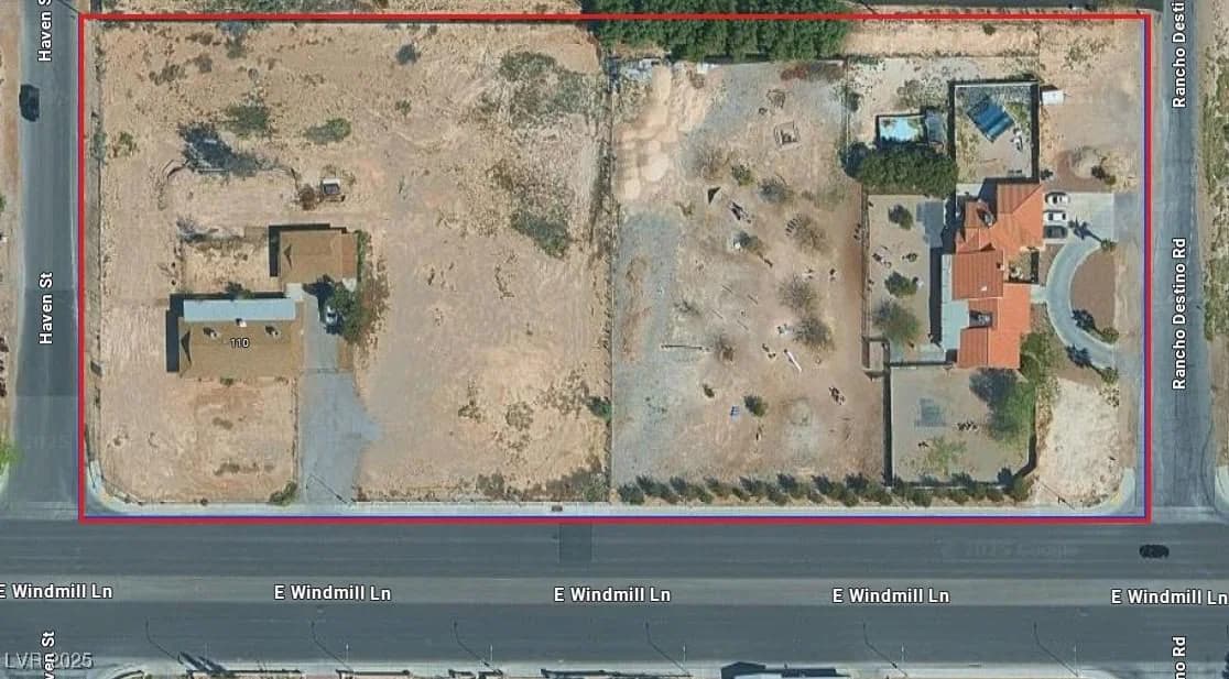 110 E. Windmill Lane photo 4