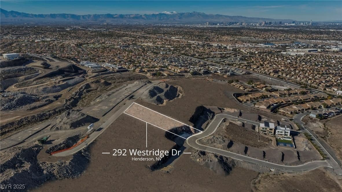 292 Westridge Drive photo 2