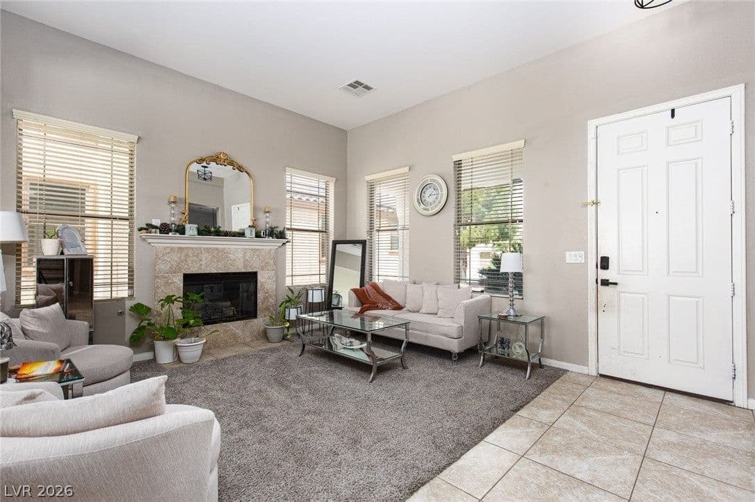 6513 Diamond Point Court photo 4