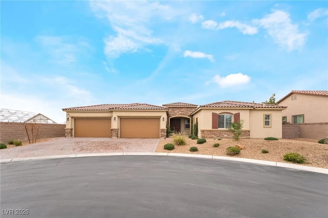 4109 Lailah Skye Avenue photo 2