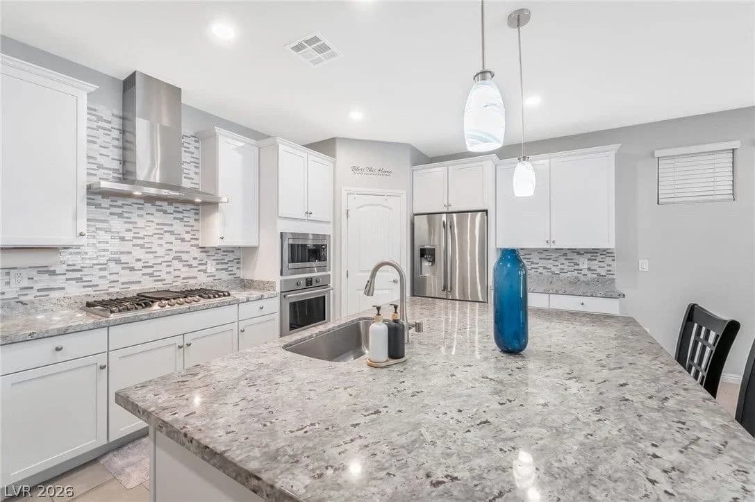 7329 Bedazzle Street photo 4