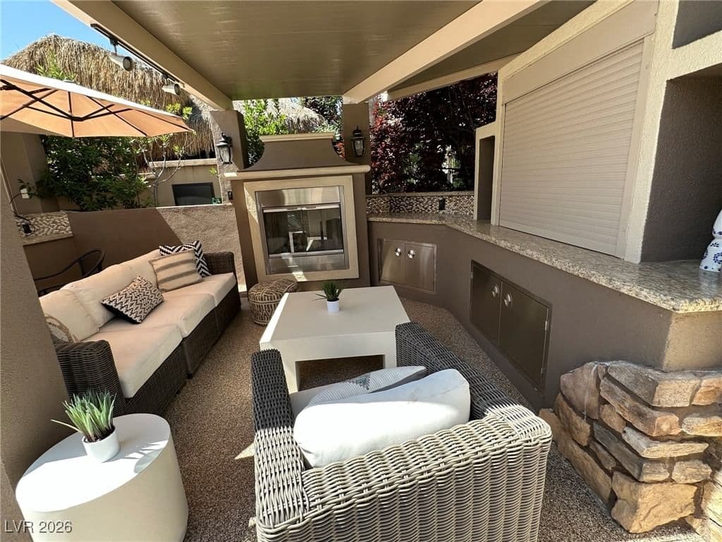 8175 Arville Street photo 2