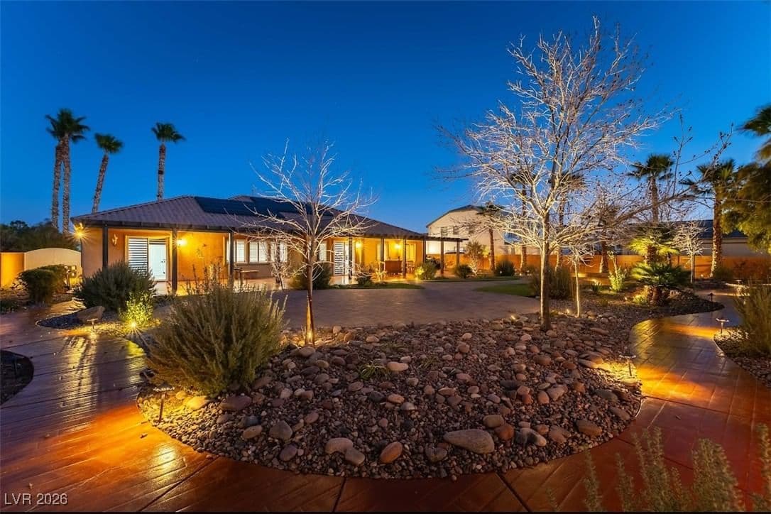 8225 Fulton Ranch Street photo 3