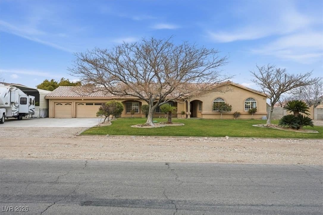 10140 Tropical Parkway photo 2