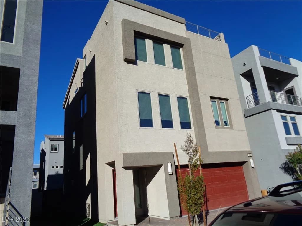 8054 Misty Canyon Avenue photo 5