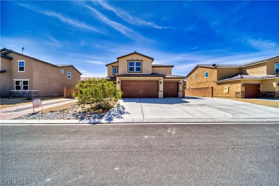 3821 Weld Avenue photo 2