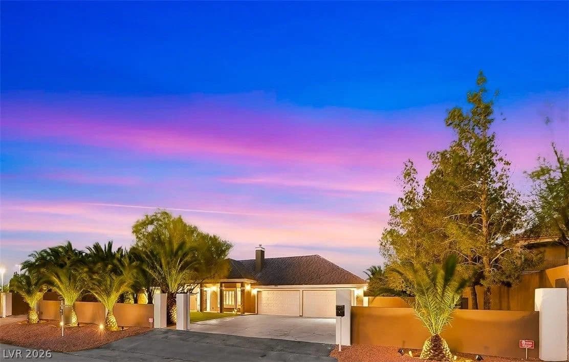 9950 Rancho Destino Road