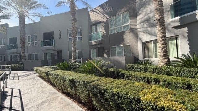 4535 Dean Martin Drive photo 3
