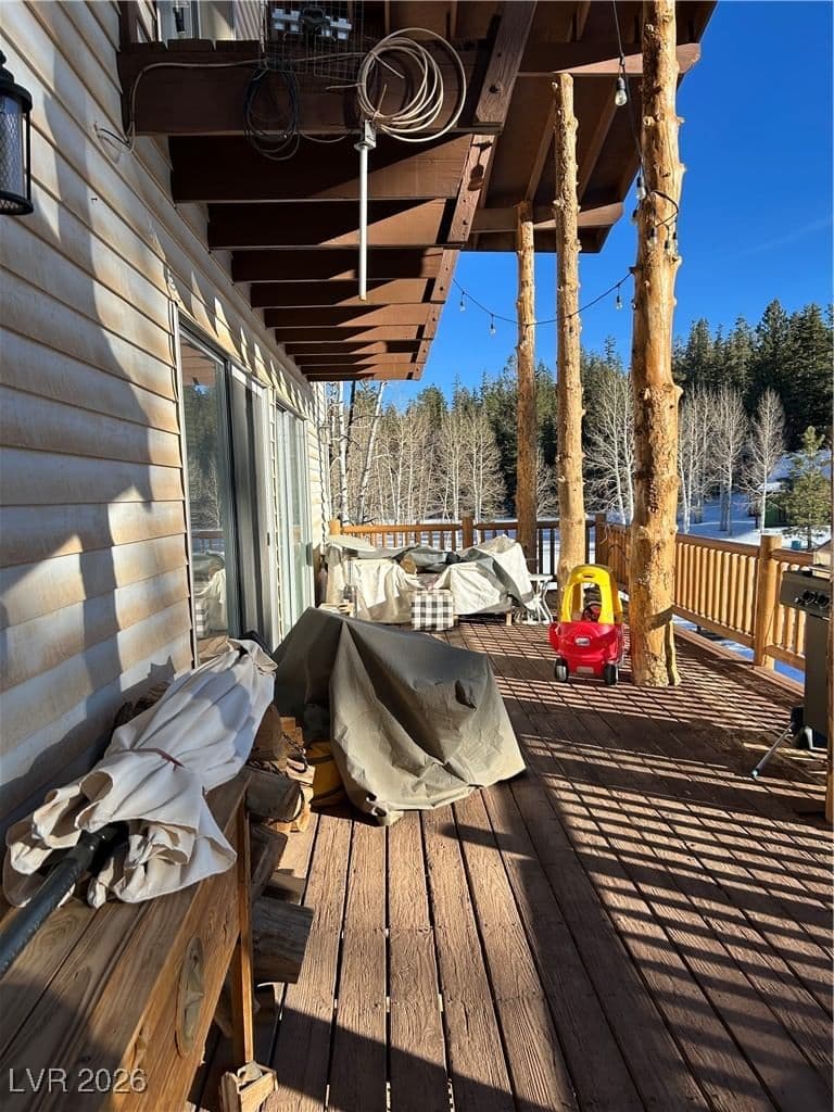 1330 Strawberry Point Road photo 4