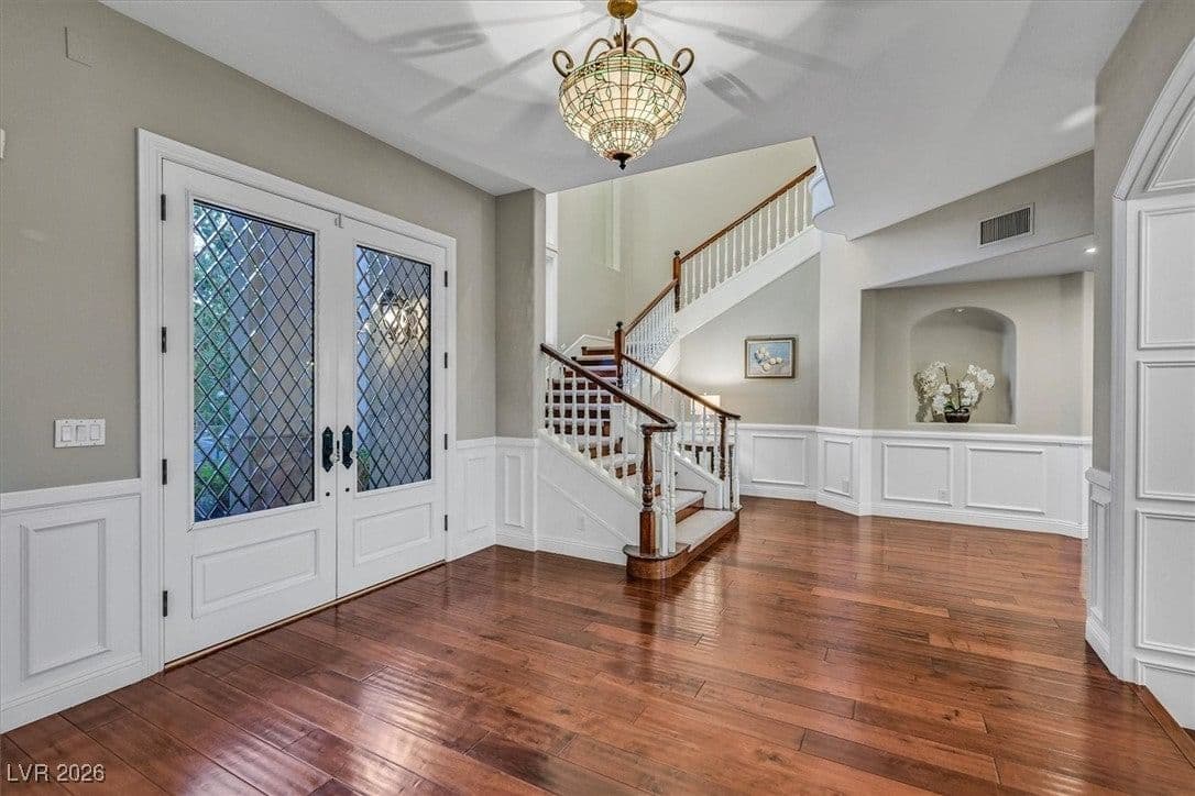 1809 White Hawk Court photo 5