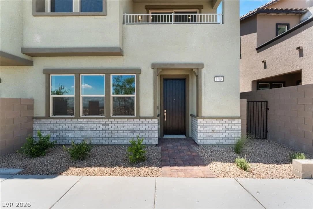 1784 Sparrow Nest Street photo 2