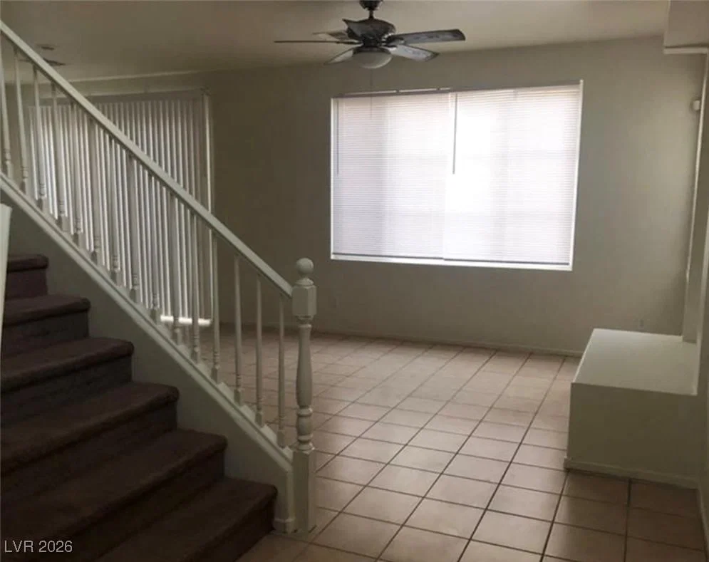 4456 Acropolis Avenue photo 2