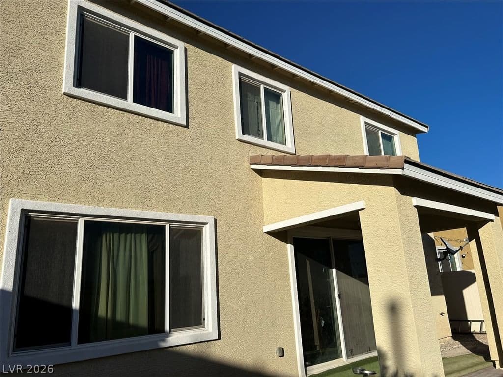 341 Largo Vista Court photo 2