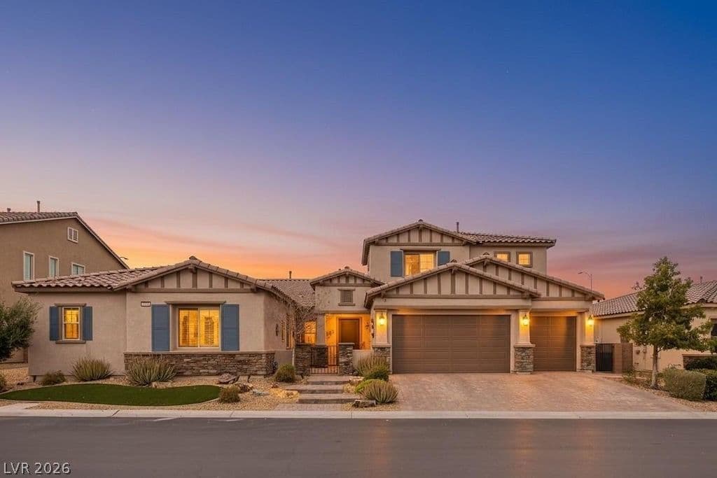 9778 Mosaic Canyon Court