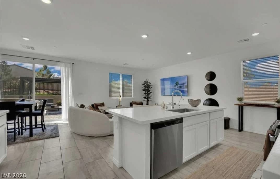 8907 Roadrunner Ravine Street photo 5