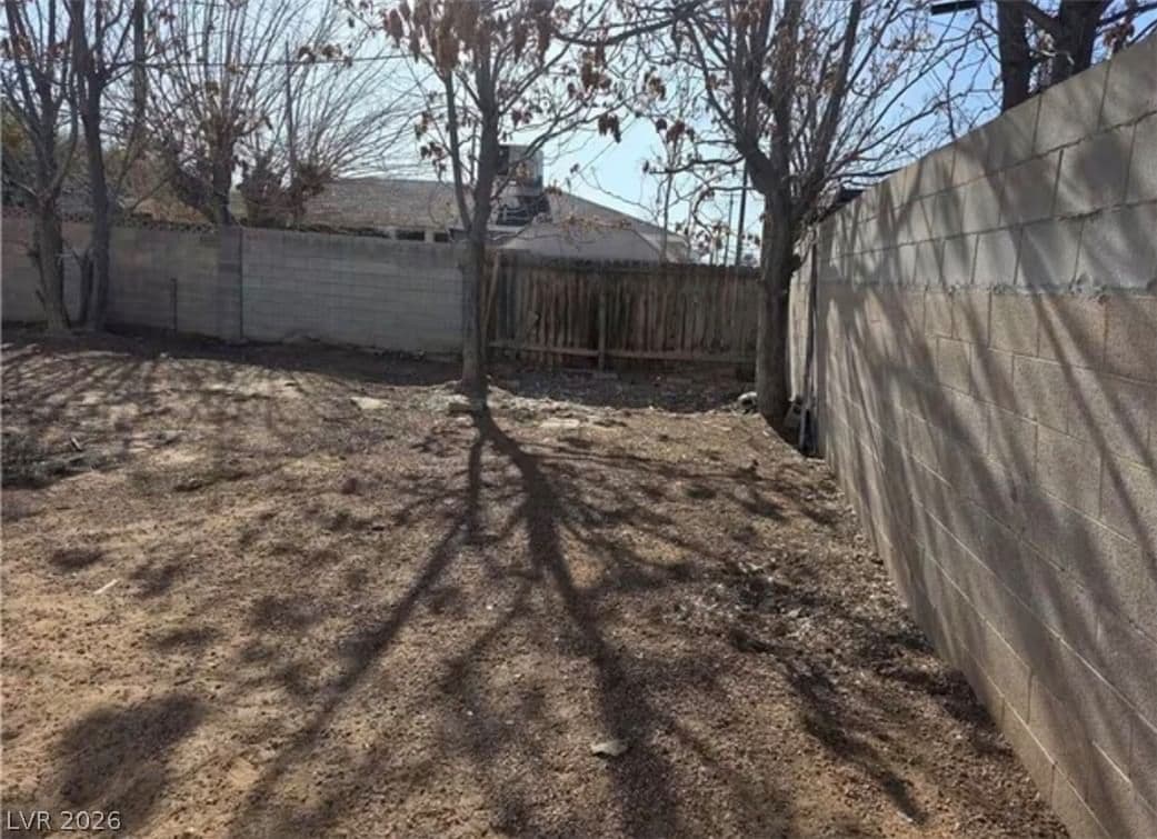 301 Lance Avenue photo 4