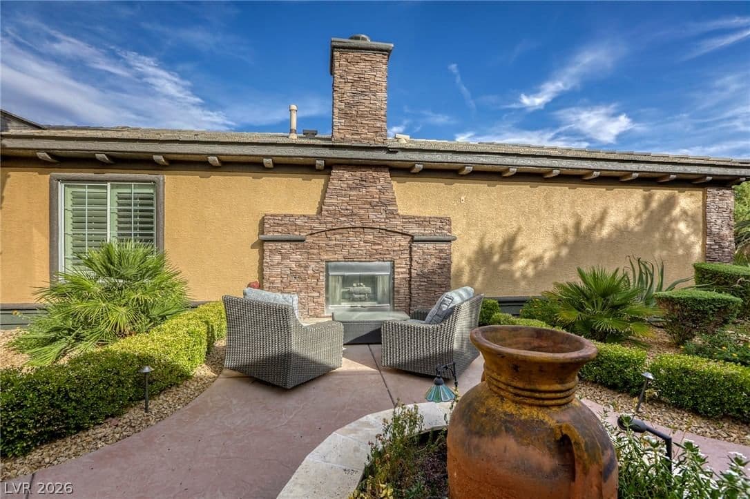 6908 Via Locanda Avenue photo 4