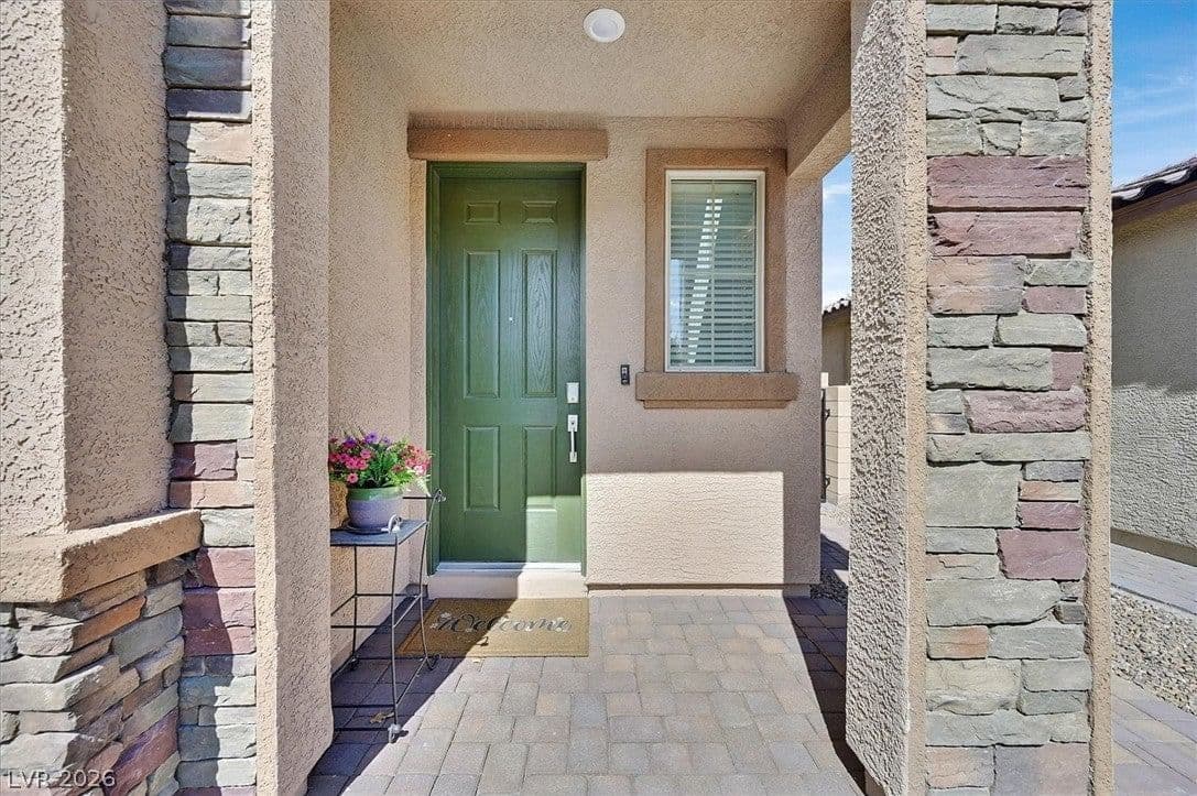 1102 Edel Hest Avenue photo 3