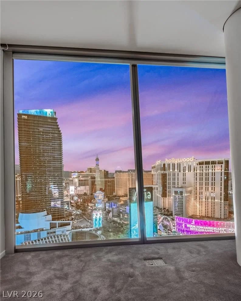 3722 Las Vegas Boulevard photo 3