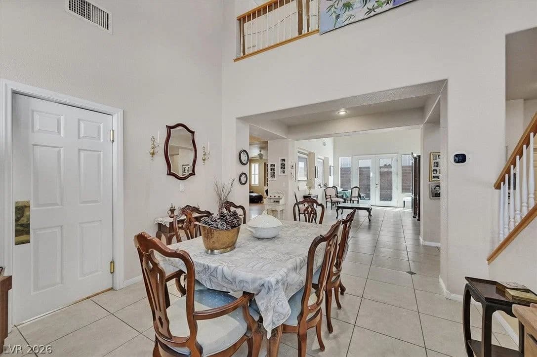 10105 Shore Pine Avenue photo 5