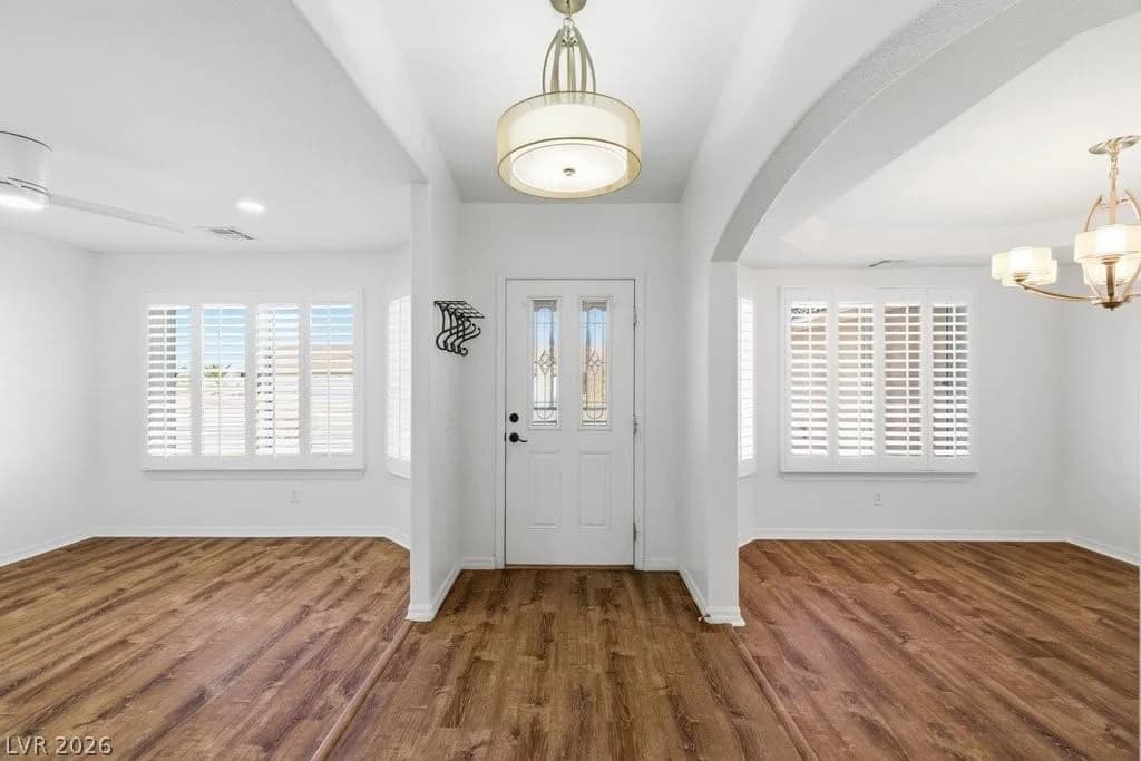 4651 Stonebridge Court photo 4