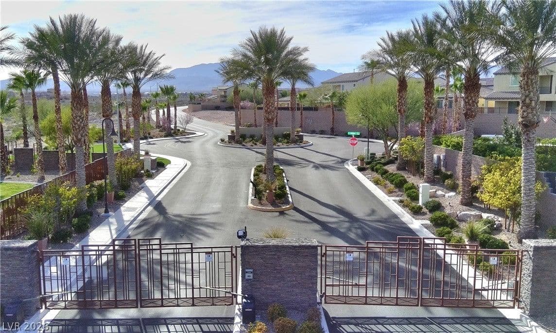 8522 Tiny Deer Street photo 2
